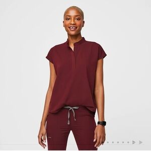 FIGS RAFAELA OVERSIZED SCRUB TOP